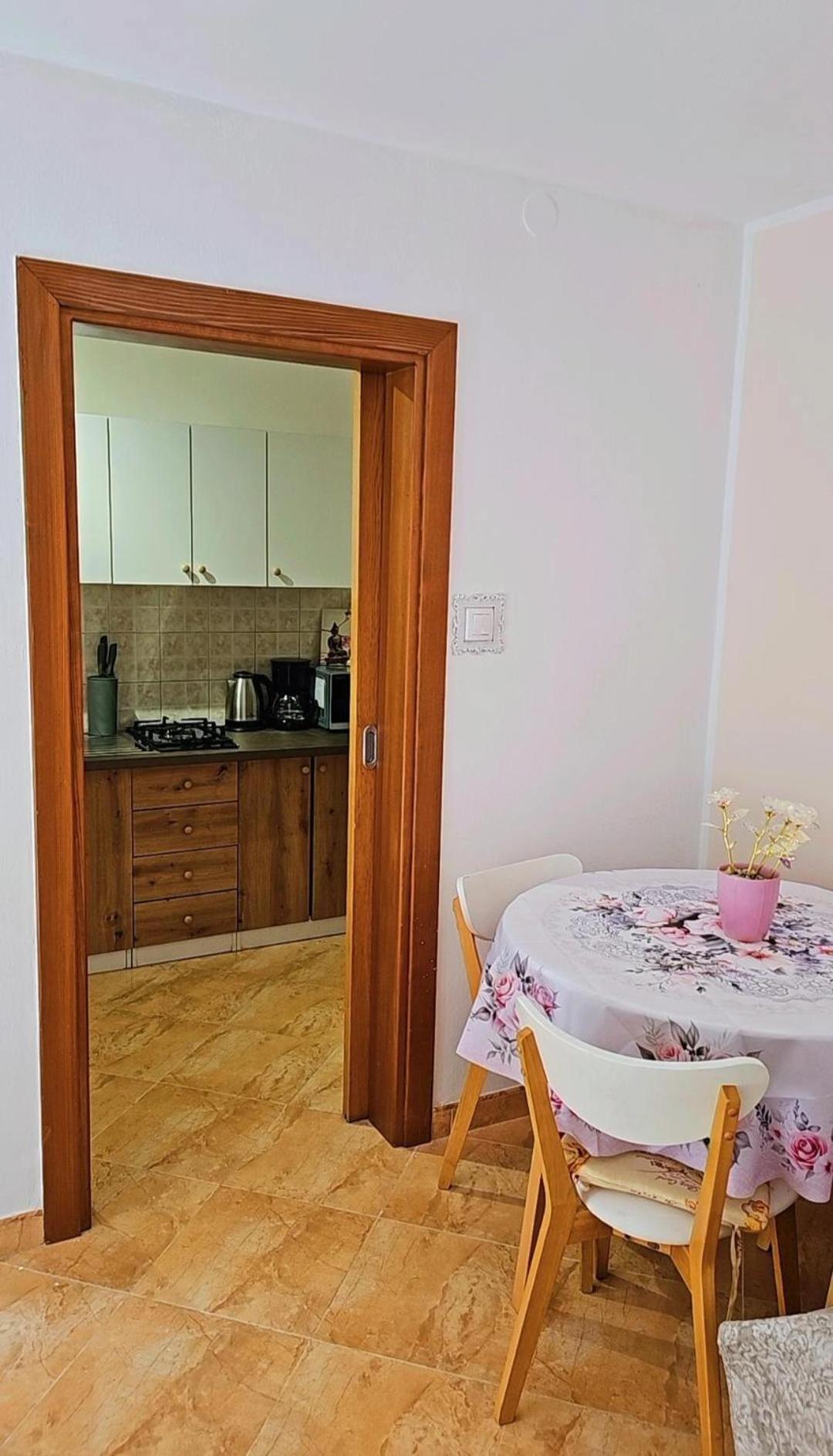 Apartment Miska & Studio Roki Dračevac Eksteriør bilde